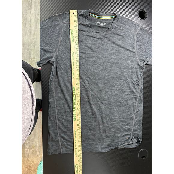 Smartwool Grey Short Sleeve Merino 150 Baselayer Shirt Size Large - Picture 5 of 8
